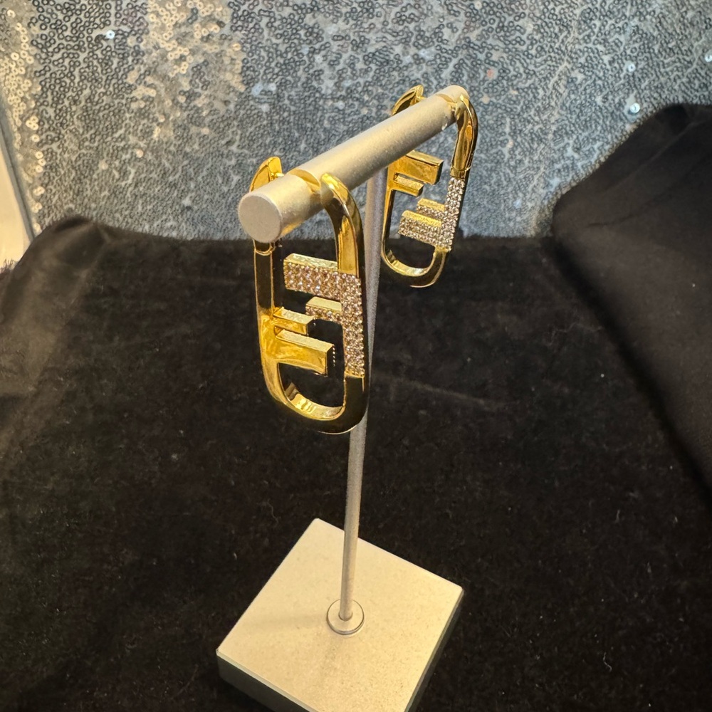 Fendi FF Elegant Gold Earrings with Crystal Accents - Picture 5 of 5